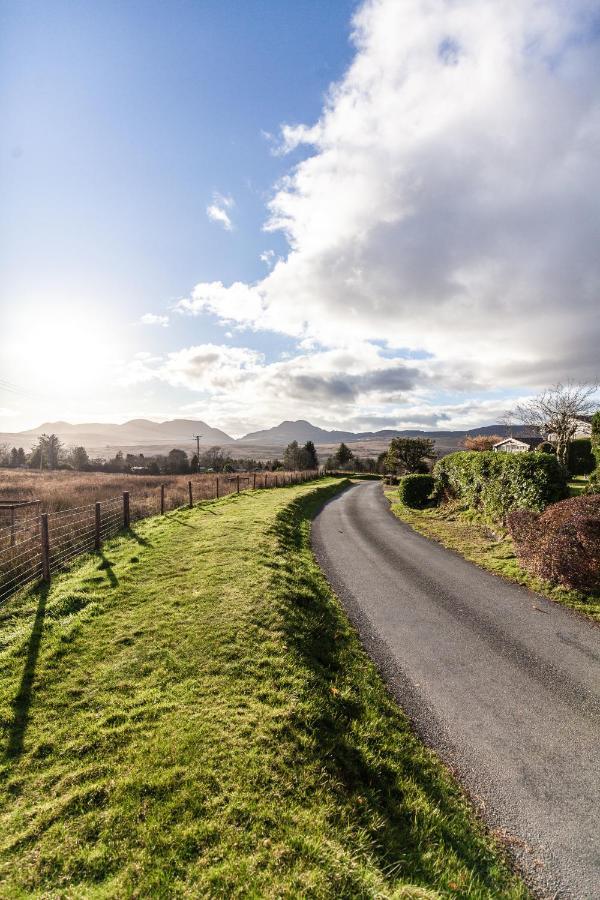 Welsh Retreat 2 Bedroom Log Cabin - Seren Property Trawsfynydd Luaran gambar